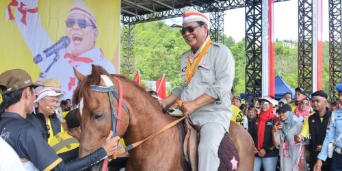 Gubernur Kalsel Sapa Peserta Kirab Kemerdekaan di Kiram Park