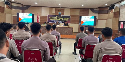 Polres Kotabaru Gelar Pelatihan Fungsi Teknis Kehumasan 2023