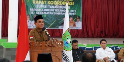 Bupati Tanah Bumbu Ajak Ketua RT Sukseskan Program SDSM