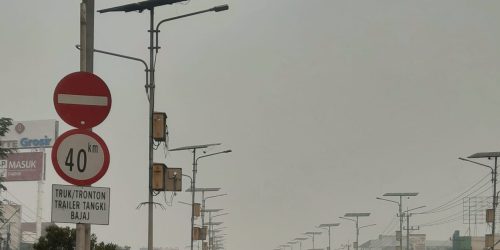 Kabut Asap Ganggu Aktivitas Warga Banjarmasin