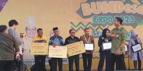 Desa Makmur Mulia Raih BUMDes Terbaik Tingkat Kalsel