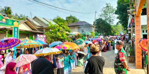 Babinsa Koramil 1022-06 Hadiri Jalan Sehat Ponpes Darul Ishlah Assyafiiyah