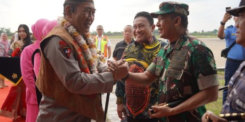 Danrem 102/Pjg Sambut Kedatangan Kapolda Kalteng