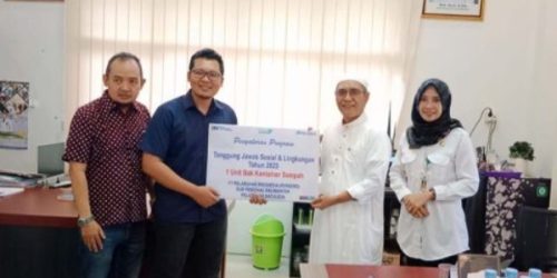 Pemkab Tanbu Terima Bantuan Kontainer Sampah