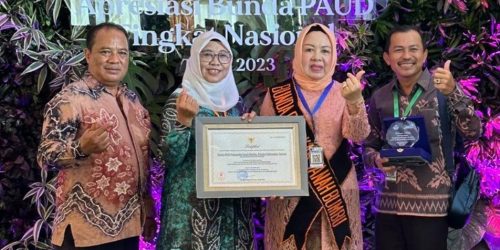 Penghargaan Kemendikbudristek untuk Bunda PAUD Tanah Bumbu