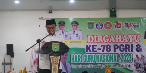 Bupati Zairullah Azhar: Guru, Penerang Masa Depan Indonesia