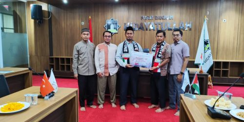 IIBF Salurkan Bantuan Rp 400 ke Palestina