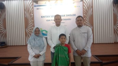 Peduli Lingkungan PLN UP3 Kotabaru Adakan Khitan Sehat Anak Sholeh