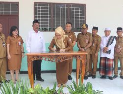 Pj Bupati Pulpis Resmikan Gedung MtsS Nurul Hidayah di Desa Mintin