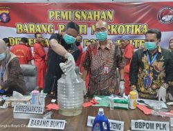 Polda Kalteng Musnahkan 8 Ons Lebih Barbuk Sabu dan Ganja