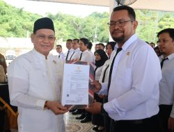 Bupati Kotabaru Serahkan SK PPPK Tenaga Kesehatan, Guru dan Teknis