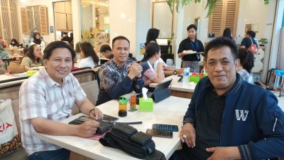 Panitia Gambut Raya Bertemu Anggota DPR RI, H Syamsul Bagi Pengalaman
