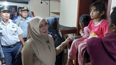 Pj Bupati Pulang Pisau Tinjau Arus Mudik di Pelabuhan Bahaur