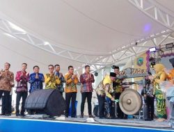Pukul Gong, Bupati Kotabaru Buka Expo dan Bazar Sa’ijaan