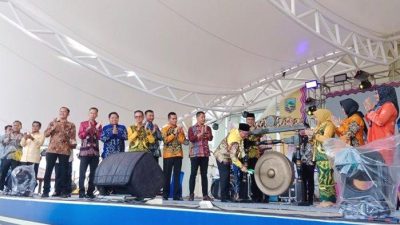 Pukul Gong, Bupati Kotabaru Buka Expo dan Bazar Sa’ijaan