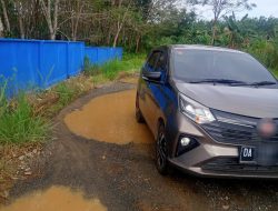 Warga Batu Ampar Kembali Keluhkan Jalan Rusak
