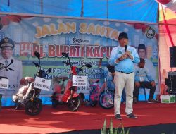 Peringati Dies Natalis ke 39, STAI Kapuas Gelar Jalan Santai Bareng Pj Bupati Erlin Hardi
