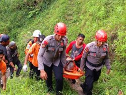 Pencari Rumput Jatuh ke Umbul Temanten Yogyakarta