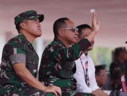 Panglima Tinjau Geladi Bersih Puncak HUT ke-79 TNI