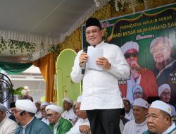 Bupati Kotabaru Hadiri Maulid Nabi, Habib Abdullah: Perbanyak Sholawat