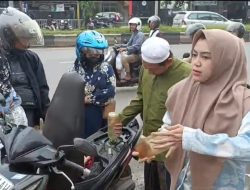 Bentuk Syukur, Advokat P3HI Bagikan Makanan dan BBM Bagi Jamaah Haul Guru Sekumpul