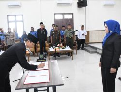 Pj Bupati Lantik 18 Pejabat Administrator & Pengawas di Pemkab Pulang Pisau