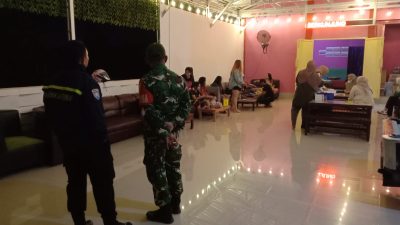 Babinsa Dampingi Mobile VCT  AIDS Puskesmas Sungai Loban