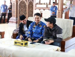 Bupati Tanbu Sambut Wakil Gubernur Kalsel di Bandara Bersujud