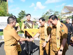 Tiba di Kantor, Bupati dan Wabup Pulang Pisau Disambut Upacara Potong Pantan