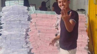 Wildan, Pengusaha Tukar Uang Baru Viral dengan Tumpukan Uang Rp2 Miliar
