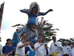 Pawai Ogoh-Ogoh di Surabaya Sambut Nyepi 2025 Diikuti Ribuan Umat Hindu