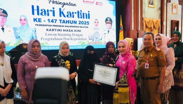Ketua TP PKK Kotabaru Hadiri Peringatan Hari Kartini di Banjarmasin, Tekan Pentingnya Peran Perempuan Lawan Stunting