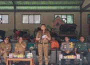 Sekda Kapuas Lepas Pendistribusian Bantuan Logistik ke Warga Terdampak Banjir