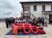 Pemkab Kapuas Serahkan Bantuan ke Kecamatan Terdampak Banjir