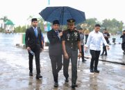 Upacara Harkitnas dan ALRI di Tanbu Berlangsung Khidmat Meski Diguyur Hujan