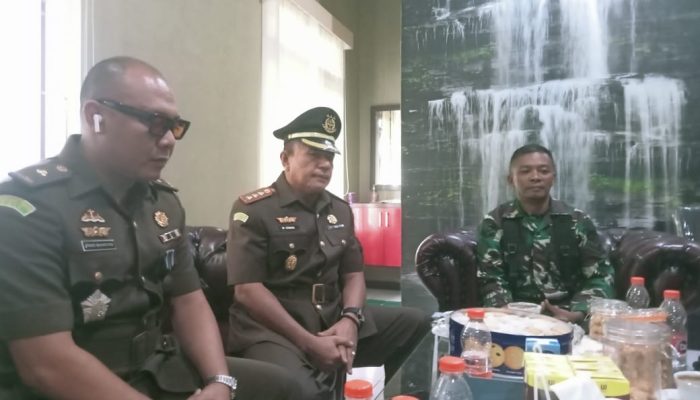 TNI Amankan Kantor Kejaksaan Sukamara, Ini Penjelasan Kajari