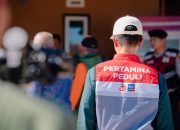 Penyerahkan bantuan Pertamina kepada BPBD Kota Bengkulu untuk korban gempa, Selasa (27/5/2025).