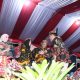 Bupati Pulang Pisau Ahmad Rifa’i memberikan semangat kepada kontingen FBIM 2025. (Dok. Pemkab Pulang Pisau)