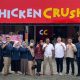 Outlet Chicken Crush baru yang berlokasi di Jalan Karang Anyar 1 No. 62 Banjarbaru, tampil dengan konsep modern minimalis dan warna kuning khas brand. (Dok. Chicken Crush)