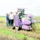 Wakil Ketua Komisi II DPRD Tanah Laut Hj Endang Isnawangsih saat meninjau bantuan alsintan untuk petani di Tala. (Foto: Dok DPRD Tanah Laut)