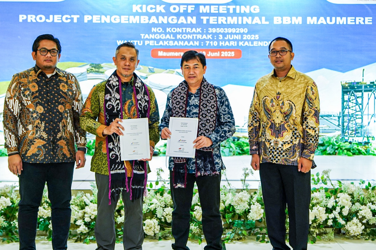 Pertamina Patra Niaga bersama Konsorsium Nindya Karya–BBB resmikan proyek Terminal BBM Maumere melalui Kick Off Meeting, Rabu (18/6/2025), di Capa Resort, Sikka, NTT