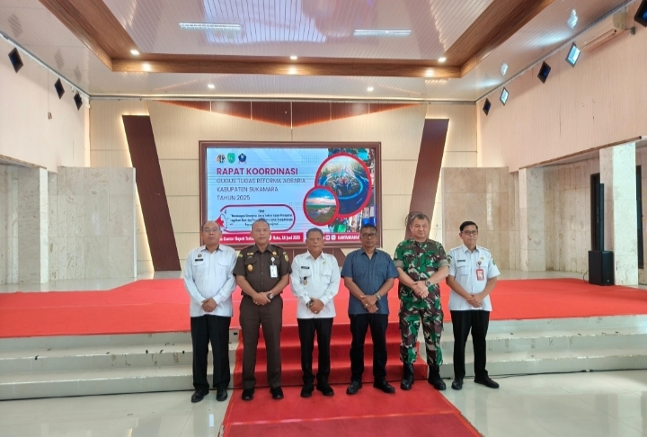 Wakil Bupati Sukamara, Nur Effendi memimpin Rakor Gugus Tugas Reforma Agraria di Aula Kantor Bupati, Rabu (18/6/2025).