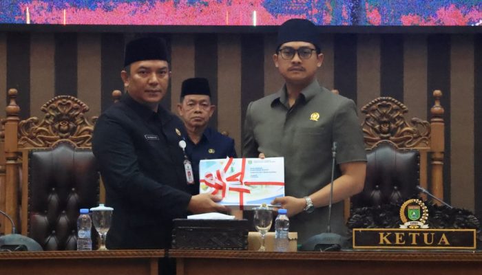 Tanah Bumbu Sampaikan LPj APBD 2024, Raih WTP ke-12 dari BPK