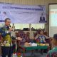 Kepala Disdukcapil Tanah Laut Akhmad Hairin membuka sosialisasi kependudukan bagi fasilitator disabilitas desa terintegrasi SILARIS. (Foto: dok. Disdukcapil Tala)