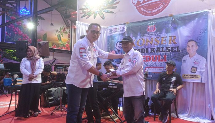 PAMDI Kalsel Gelar Konser Peduli dan Salurkan Donasi