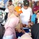 Warga antusias membeli bahan pangan subsidi di Gerakan Pangan Murah yang digelar DPKP Kalsel, Banjarbaru, Sabtu (2/8/2025). Foto: Dok. DPKP Kalsel