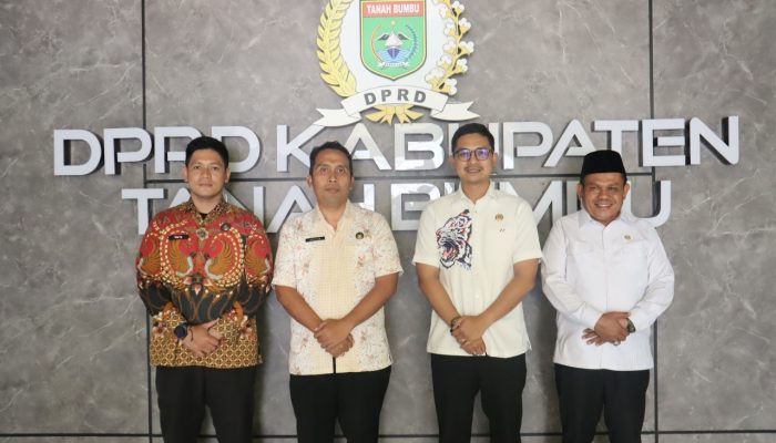 Ketua DPRD Tanah Bumbu Terima Kunjungan Kepala Lapas Batulicin Bahas Penguatan Fasilitas