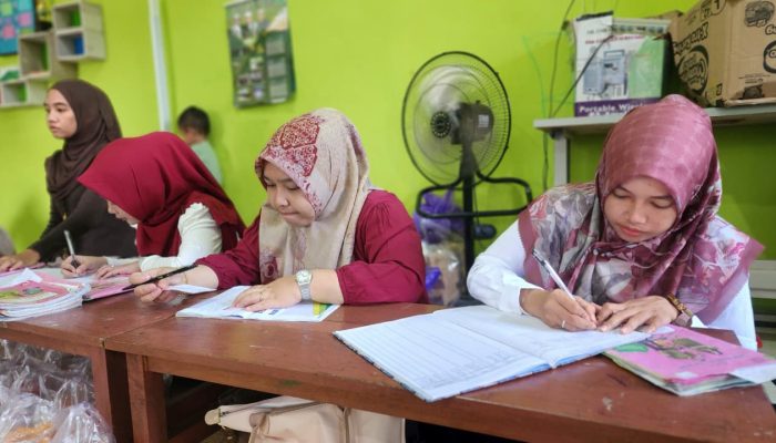 PIKK dan Srikandi PLN Gelar Posyandu untuk Cegah Stunting