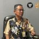 Kepala Seksi Penetapan dan Pendaftaran Hak BPN Tanah Laut, Alkaf, saat memberikan keterangan kepada wartawan di ruang kerjanya, Rabu (27/8/2025).