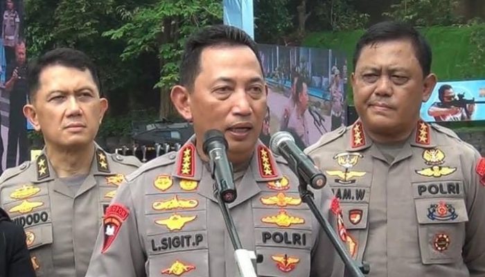 Kapolri Tinjau RSCM, Janji Tindak Tegas Anggota Terkait Kematian Ojol